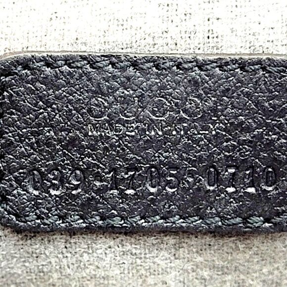 Authentic Gucci Cosmetic Case - Picture 10 of 10